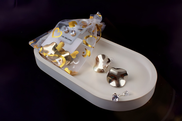 1d2bdfd6-b4d3-47cf-8dc1-43d4cd093763